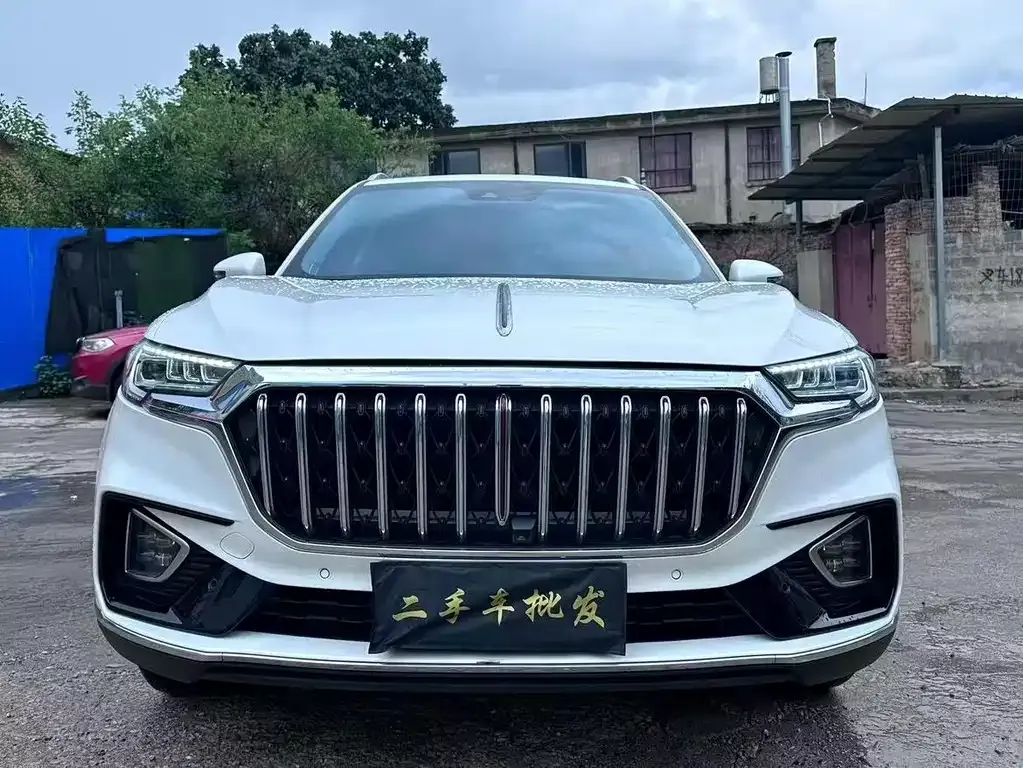 Hongqi HS5 — фото 4