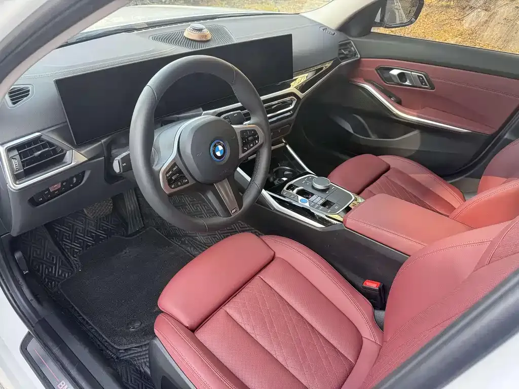 BMW i3 — фото 6
