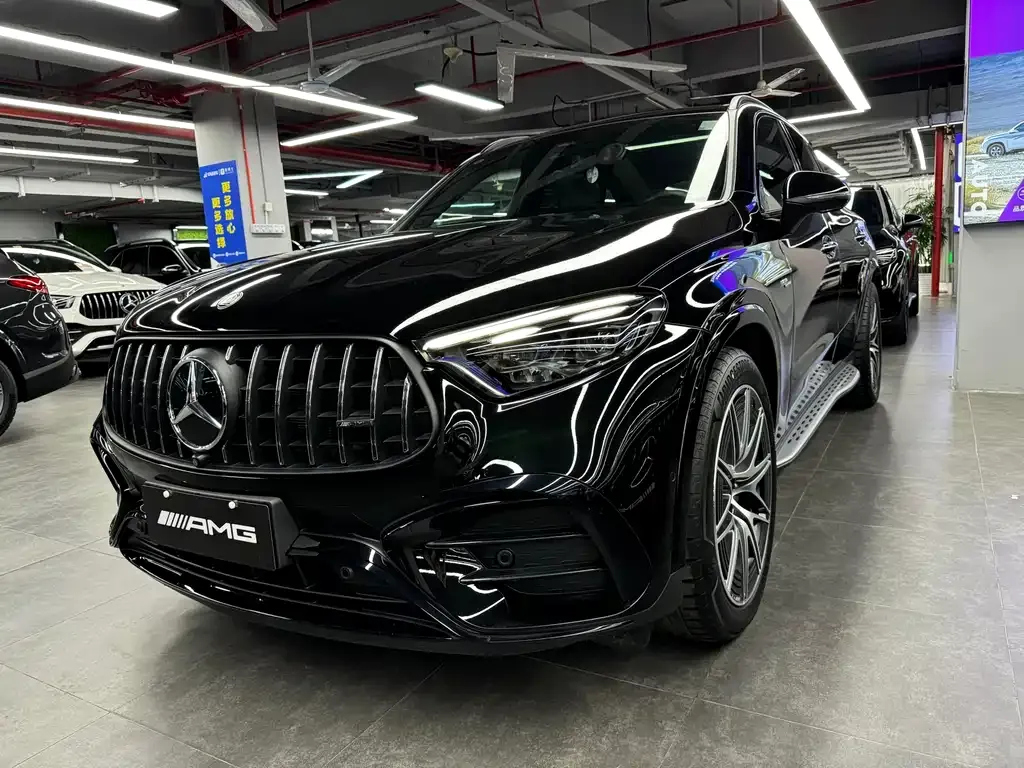 Mercedes-Benz GLC AMG — фото 1