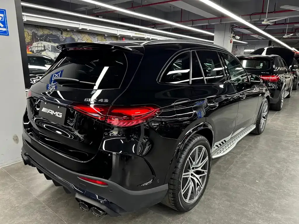 Mercedes-Benz GLC AMG — фото 4