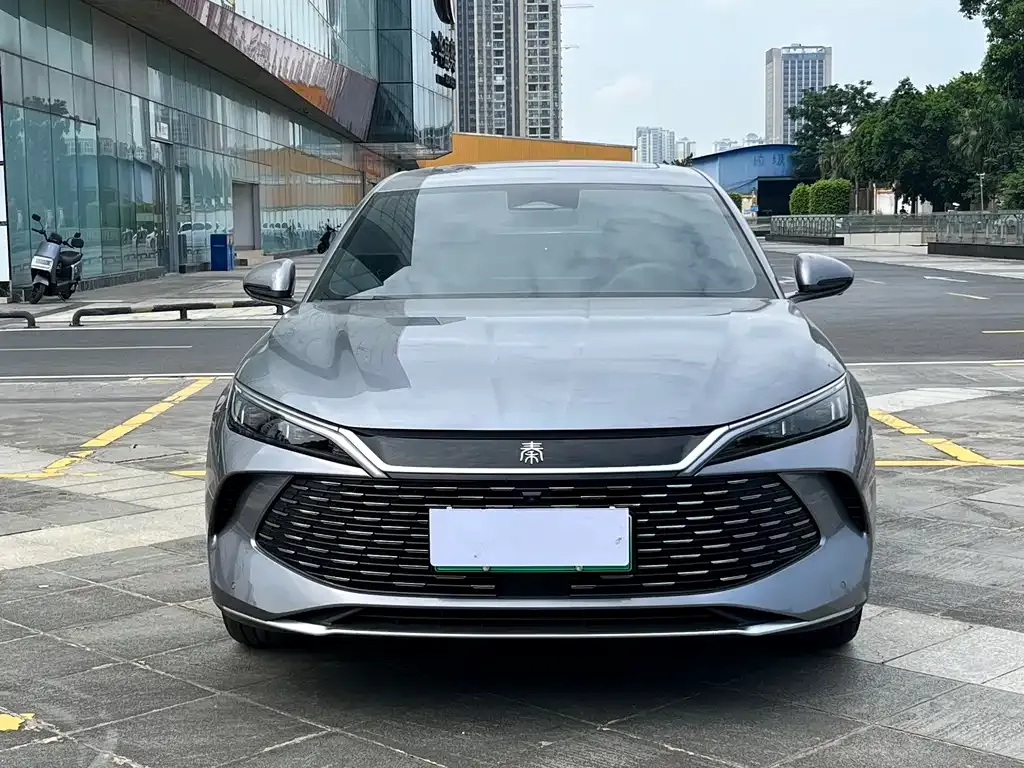 BYD Qin L — фото 4