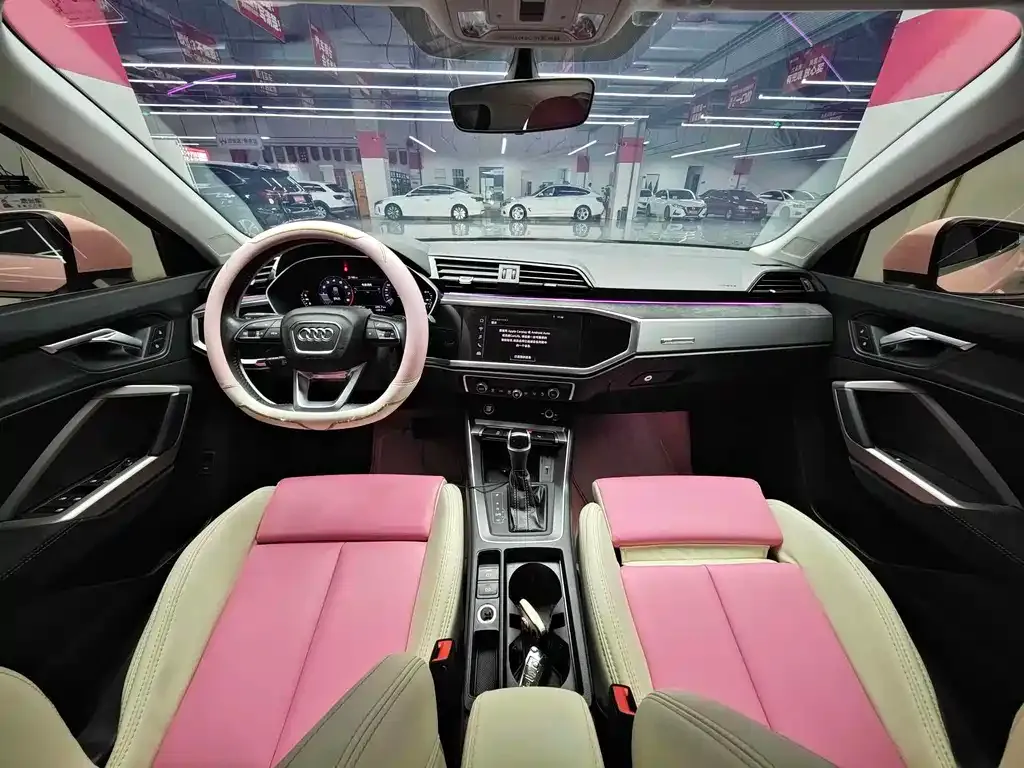Audi Q3 2021 из CN, фото 2