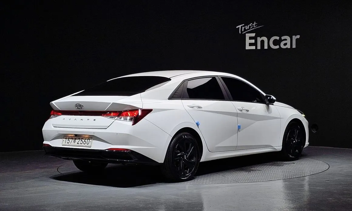 Hyundai AVANTE 2023 из KR, фото 6