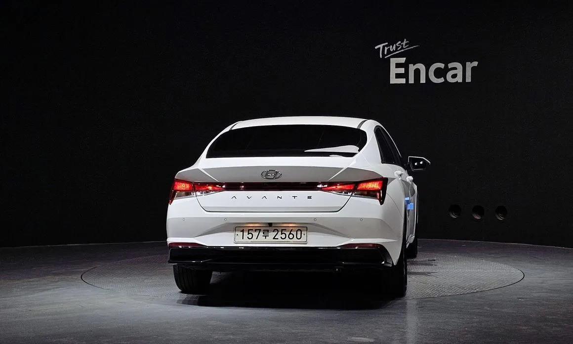 Hyundai AVANTE 2023 из KR, фото 9