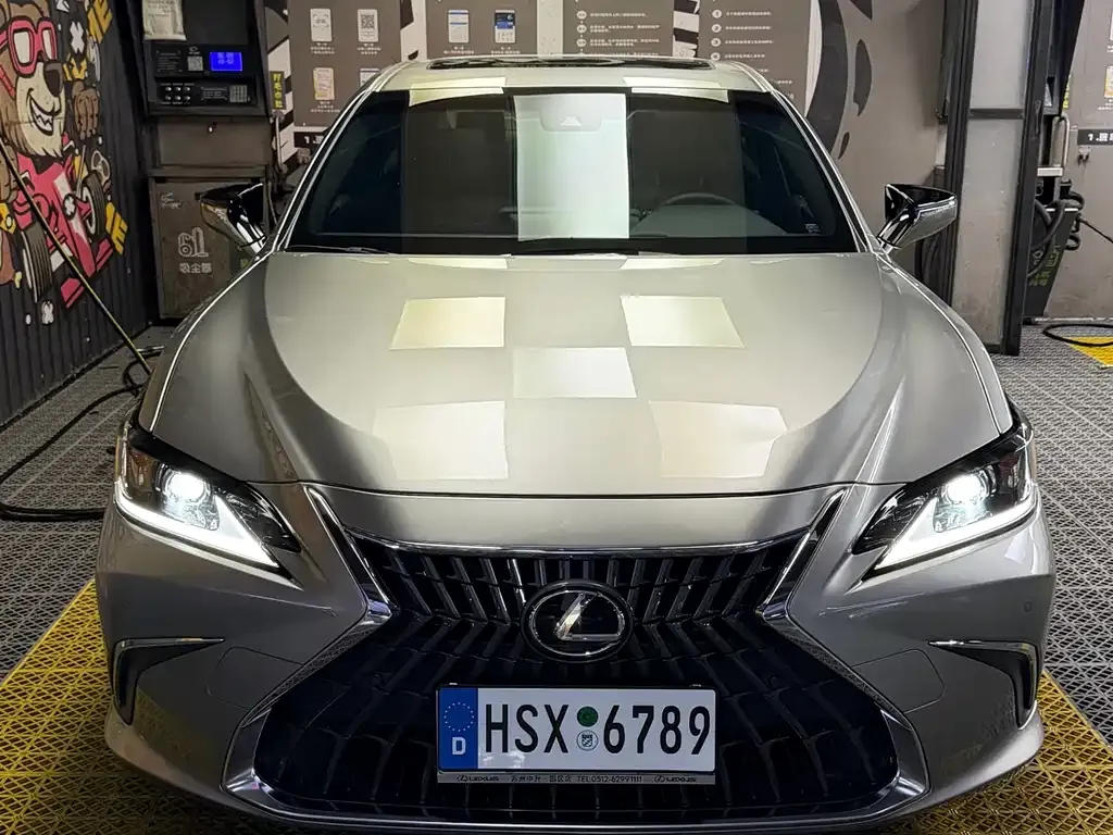 Lexus ES 2023 из CN, фото 4