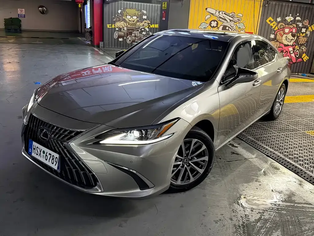 Lexus ES 2023 из CN, фото 10