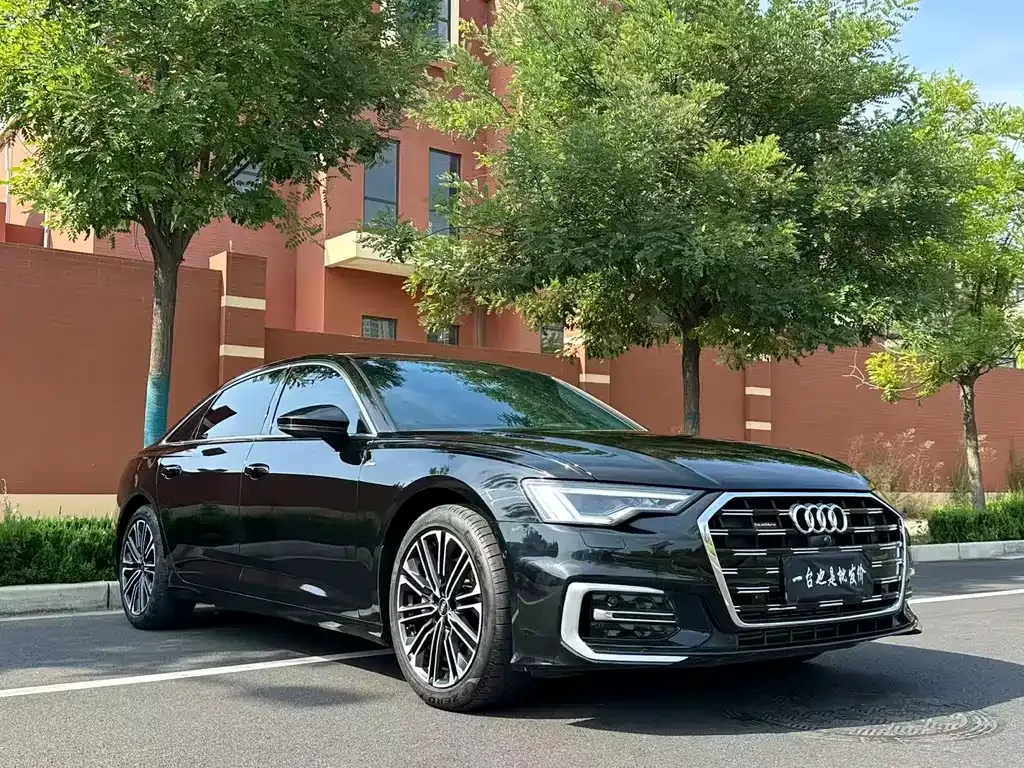 Audi A6L — фото 6