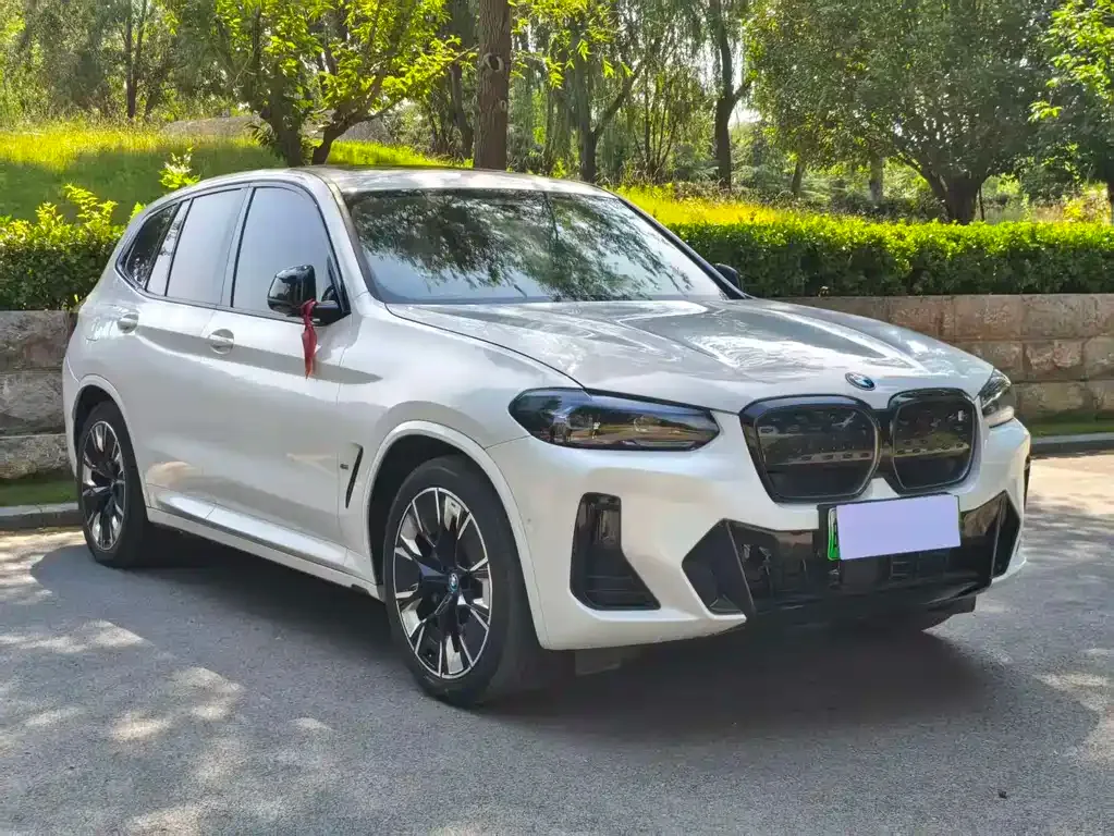 BMW iX3 2024 из CN, фото 6