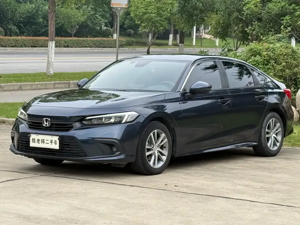 Honda Civic — фото 1