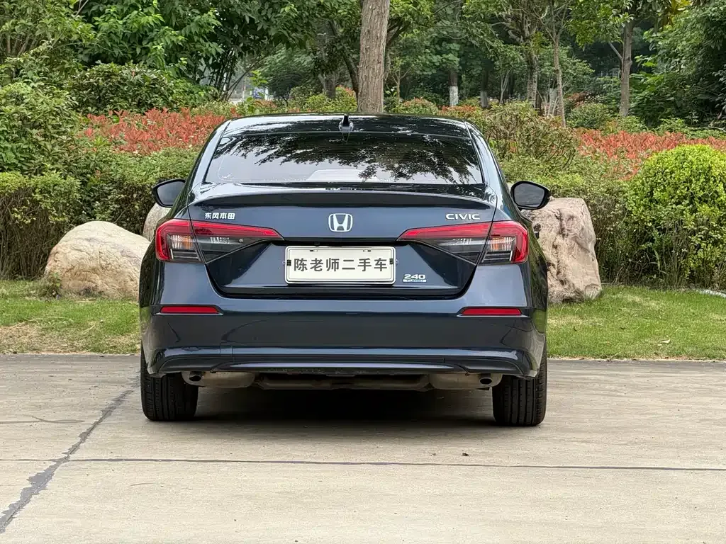 Honda Civic — фото 5