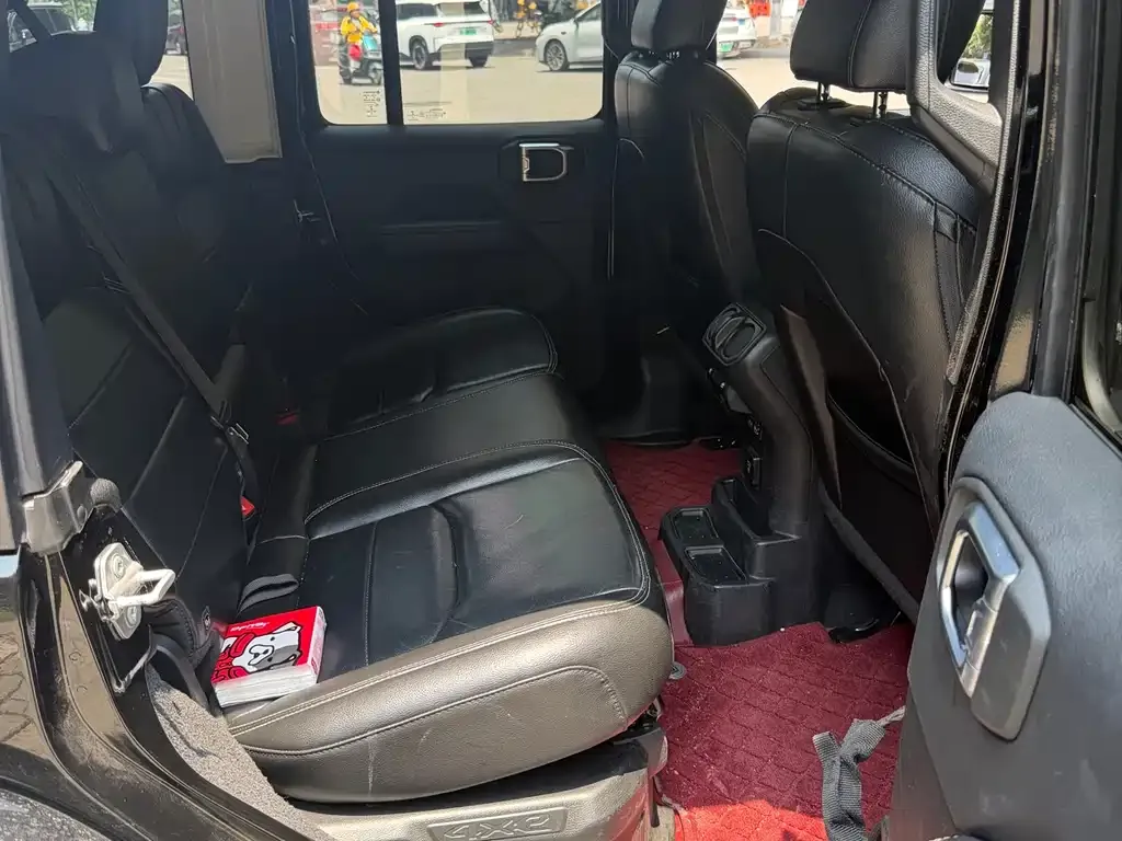 Jeep Wrangler PHEV 2021 из CN, фото 6