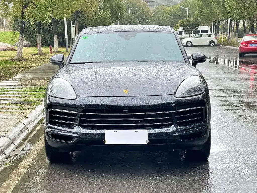 Porsche Cayenne — фото 5
