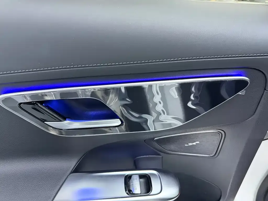 Mercedes-Benz C-Class 2023 из CN, фото 4