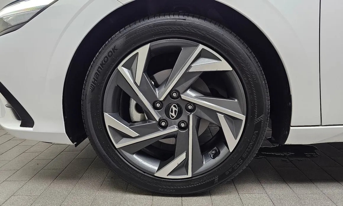 Hyundai AVANTE 2024 из KR, фото 9
