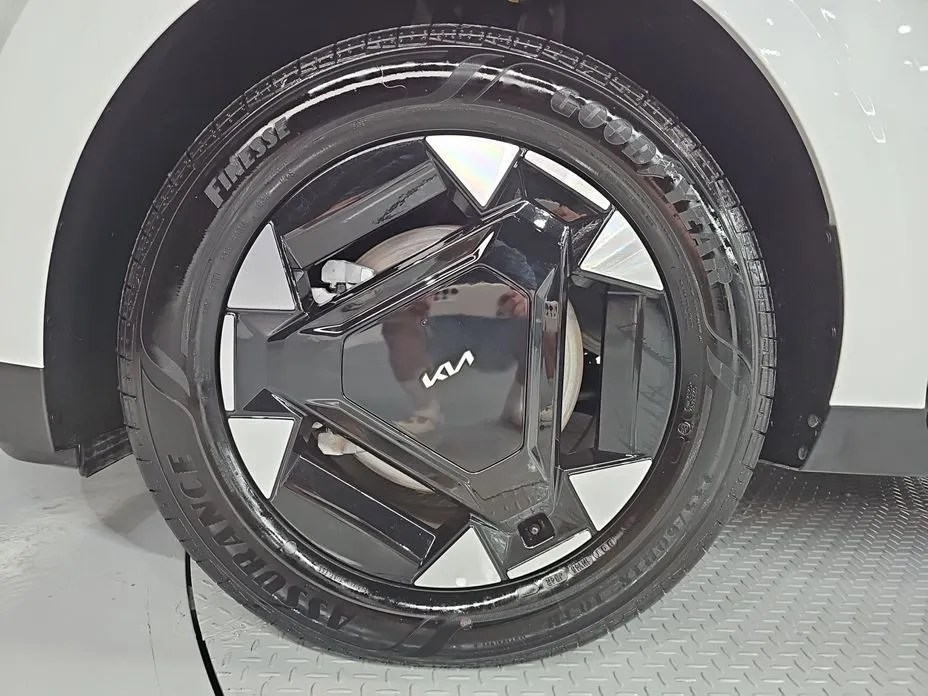Kia Carnival 2026 из KR, фото 9