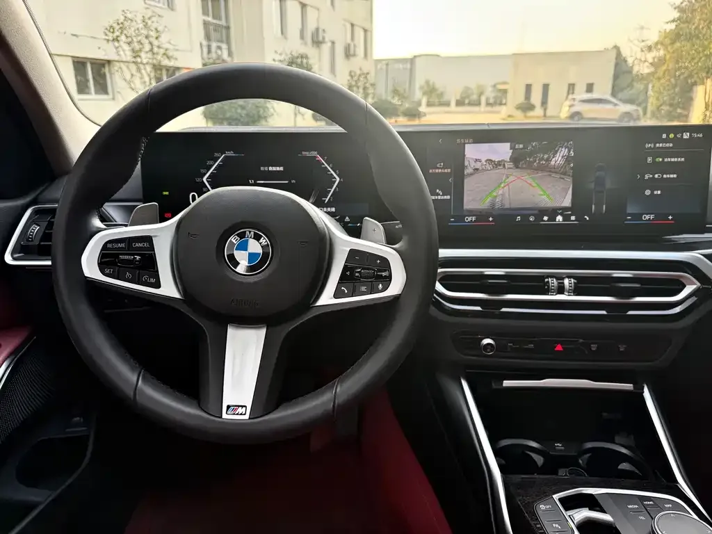 BMW 3 Series 2024 из CN, фото 2