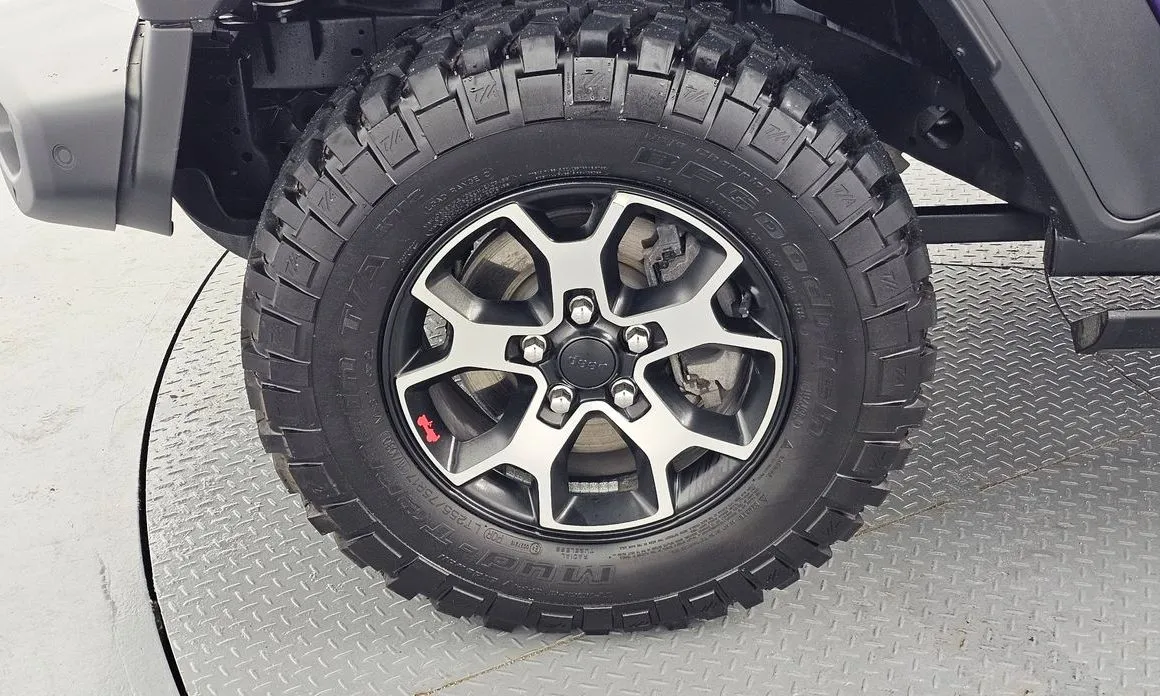 Jeep Wrangler 2023 из KR, фото 6