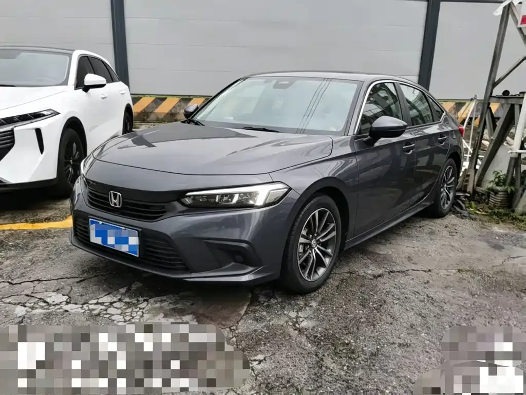 Honda Civic — фото 1