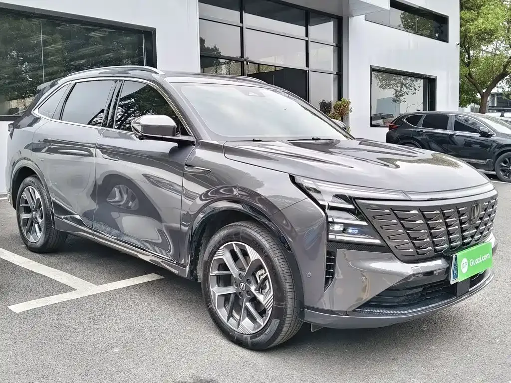 Changan CS75PLUS — фото 6