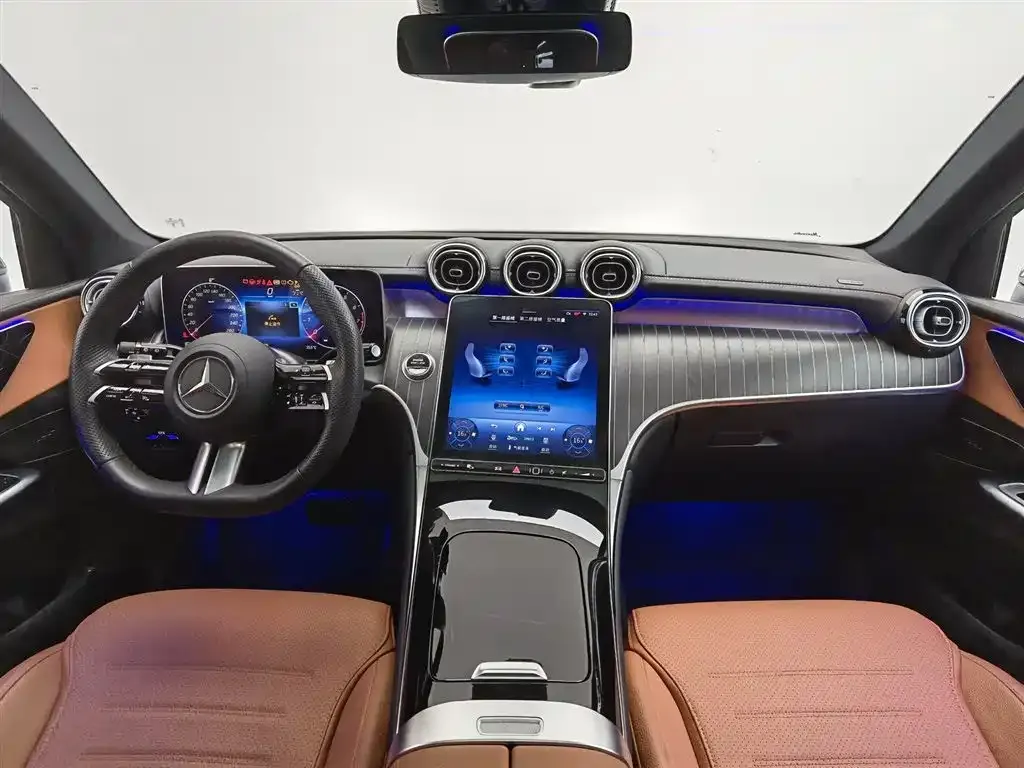 Mercedes-Benz GLC 2023 из CN, фото 10