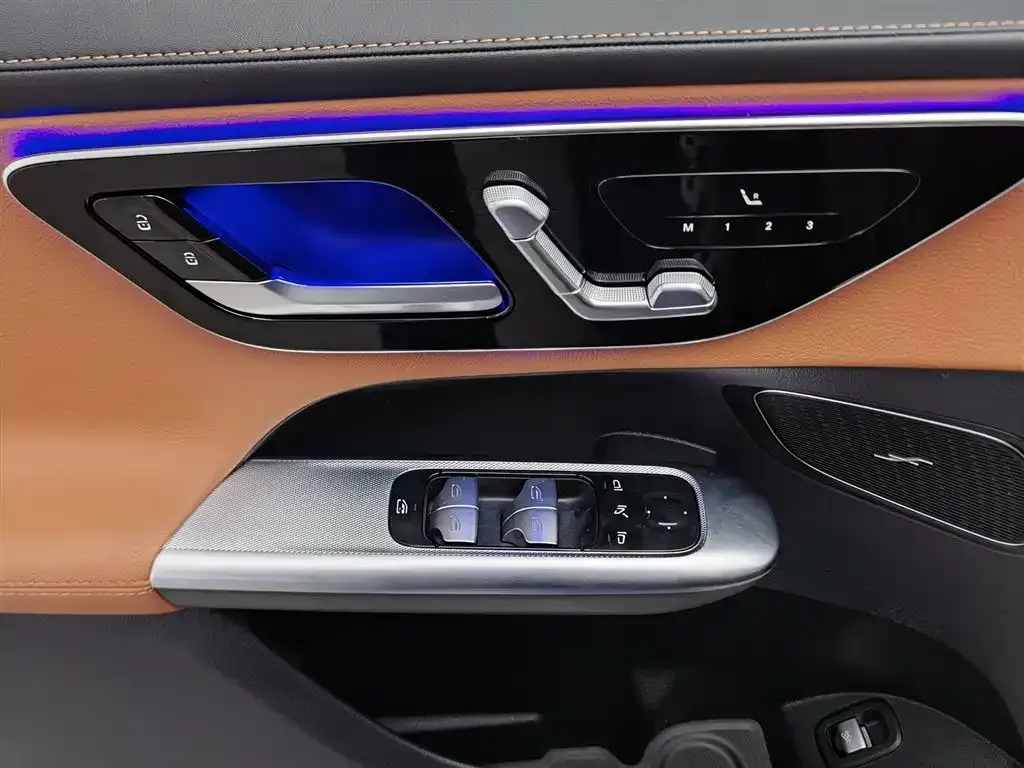 Mercedes-Benz GLC 2023 из CN, фото 6