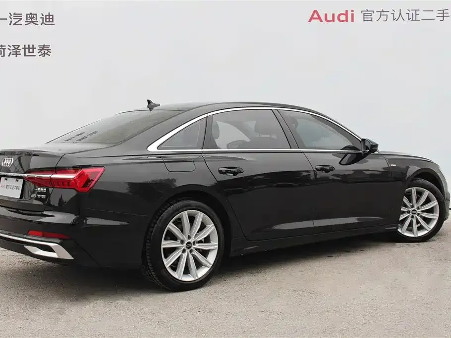 Audi A6L — фото 2