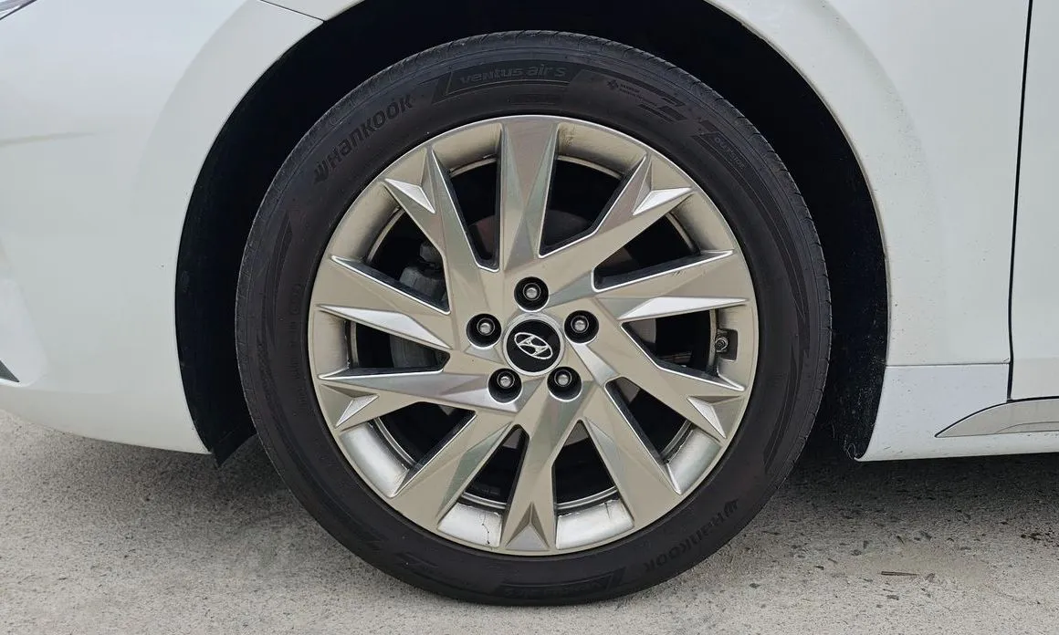 Hyundai Grandeur 2021 из KR, фото 5