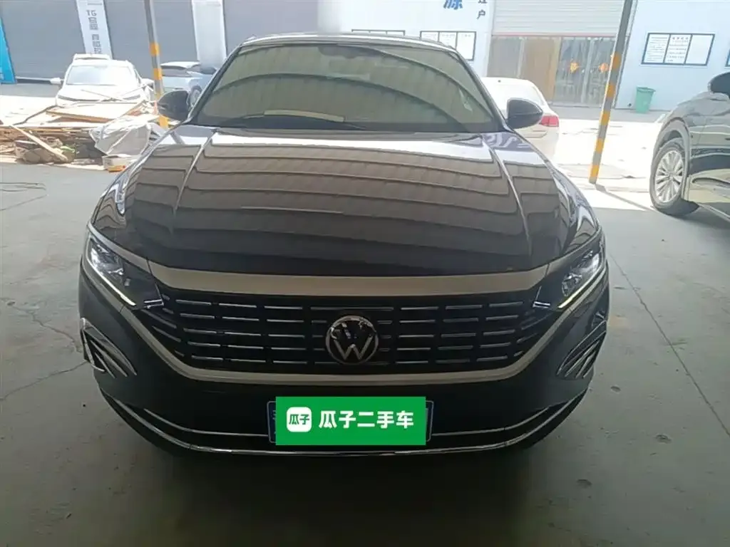Volkswagen Passat — фото 2
