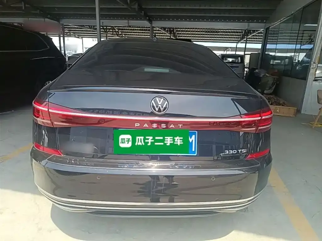 Volkswagen Passat — фото 4