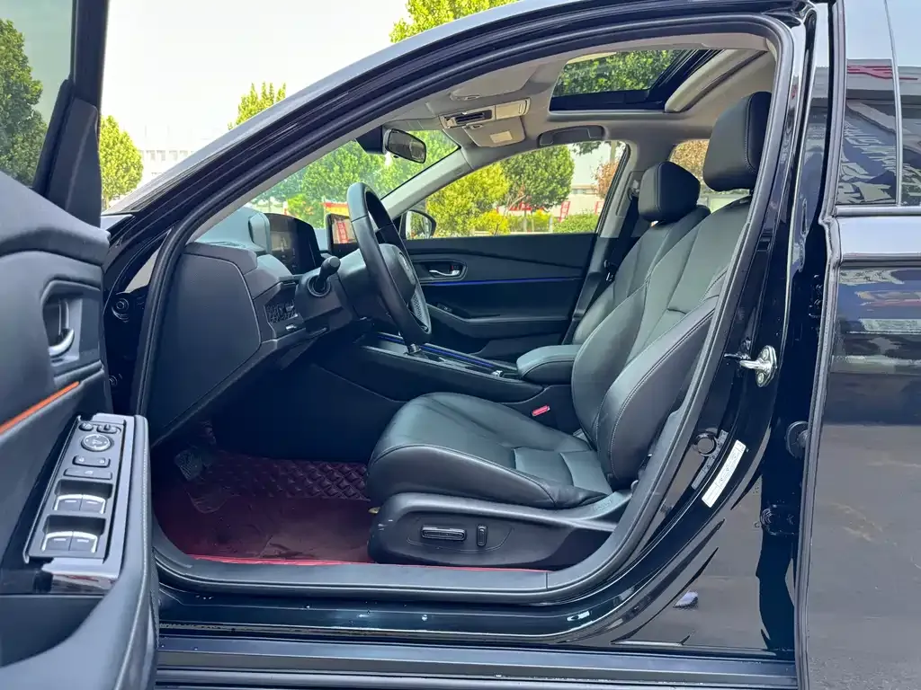 Honda Accord — фото 6