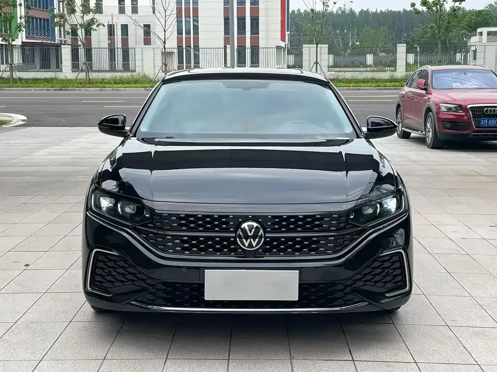 Volkswagen Passat — фото 2