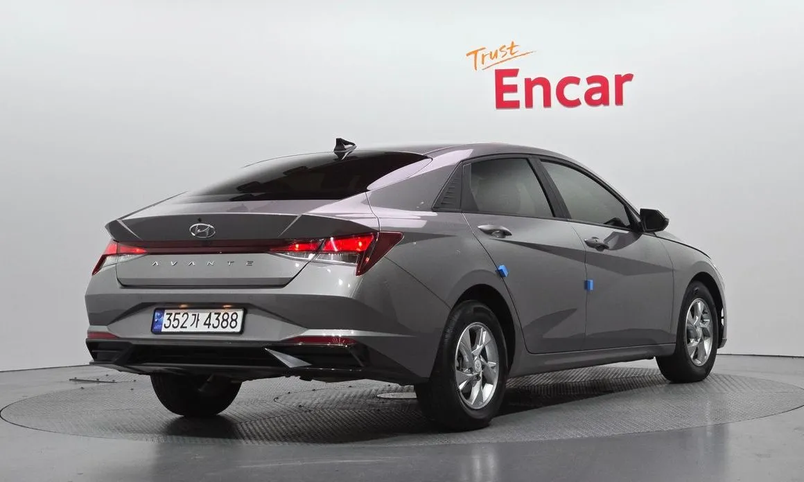 Hyundai AVANTE — фото 4