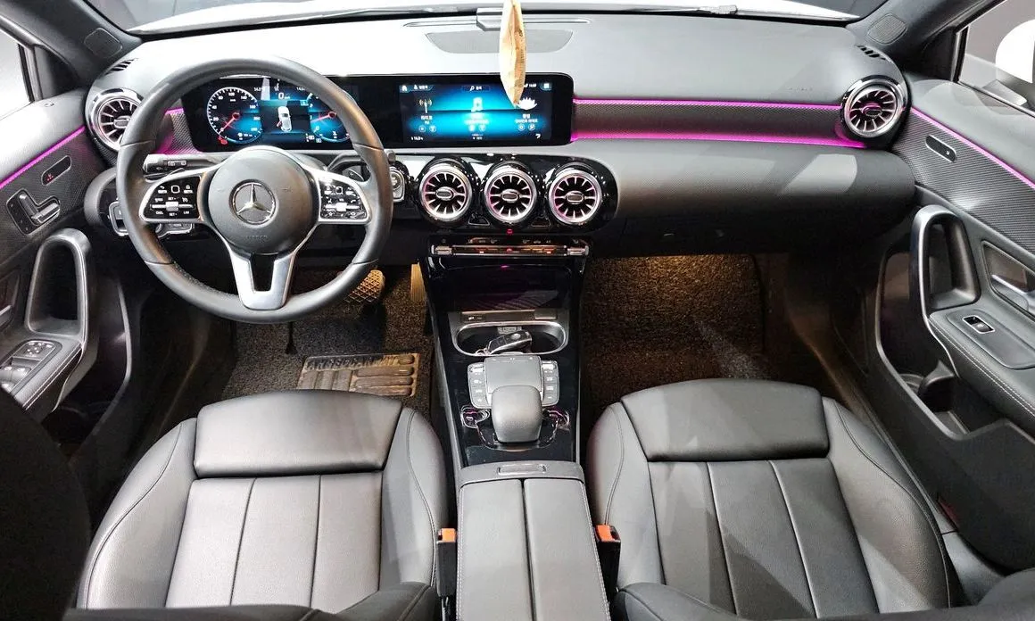 Mercedes-Benz A-Class 2021 из KR, фото 10