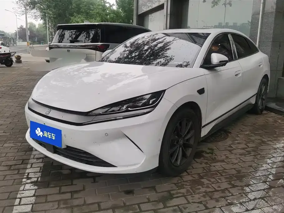 BYD Qin L