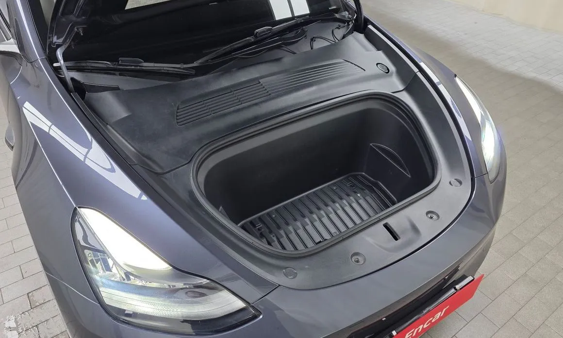 Tesla Model Y 2021 из KR, фото 9