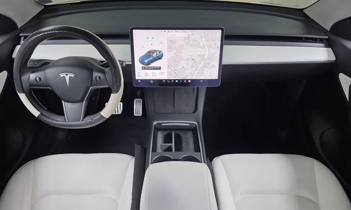 Tesla Model Y 2021 из KR, фото 7