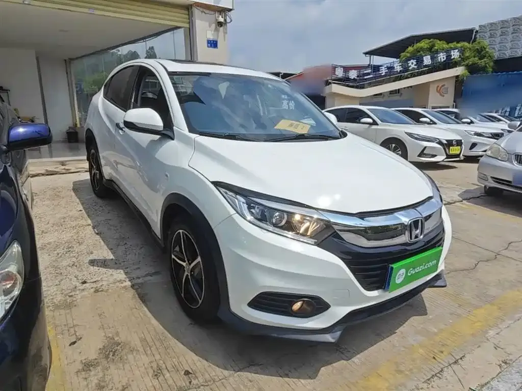Honda Vezel 2021 из CN, фото 9