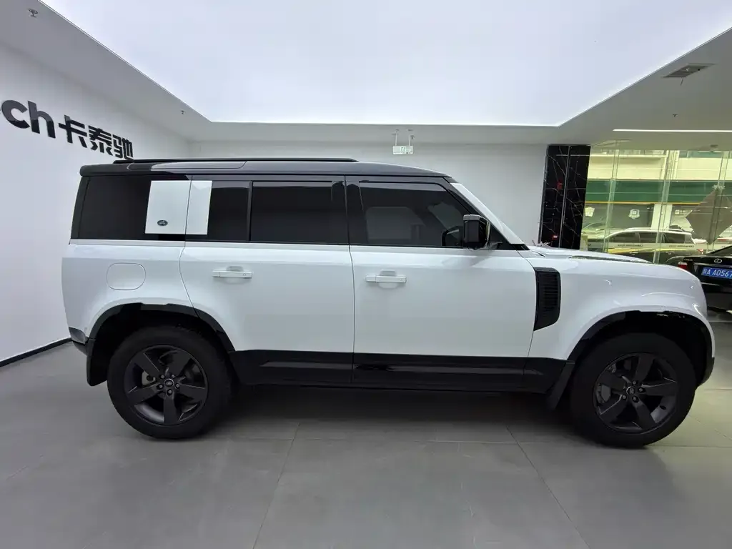 Land Rover Defender — фото 3