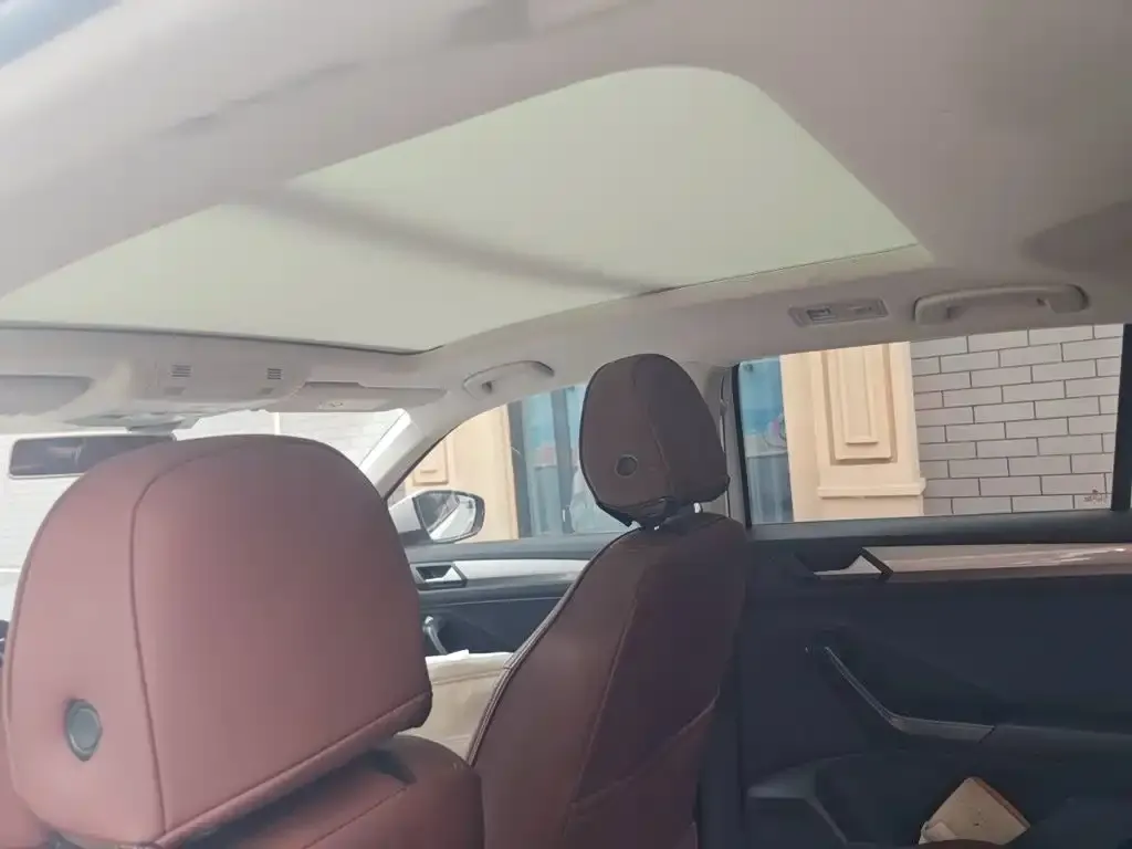 Volkswagen T-Roc 2022 из CN, фото 2
