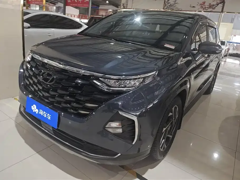 Hyundai Custo — фото 1