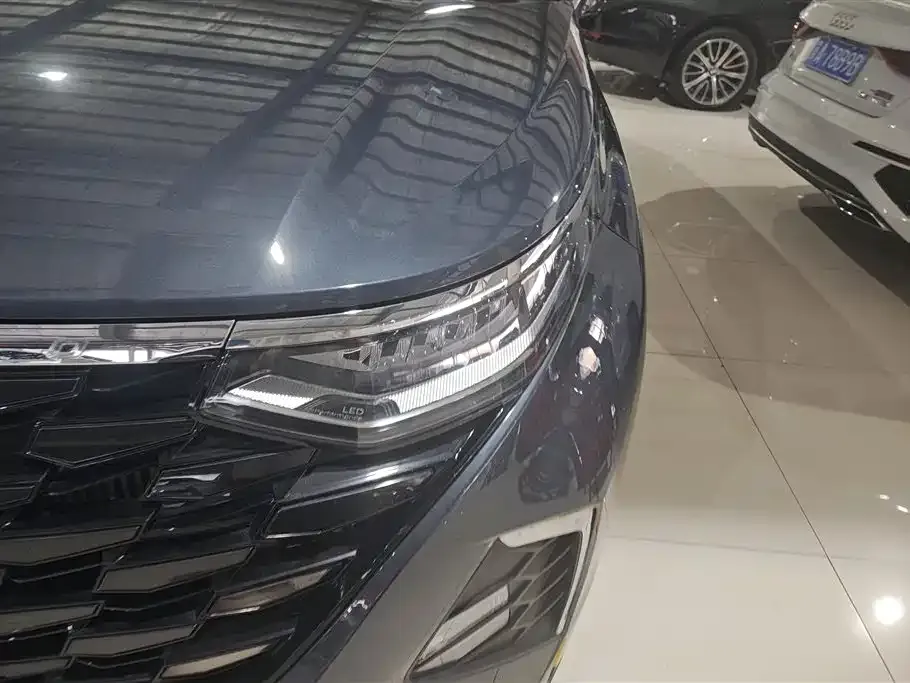 Hyundai Custo — фото 6