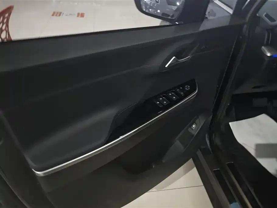 Hyundai Custo — фото 3