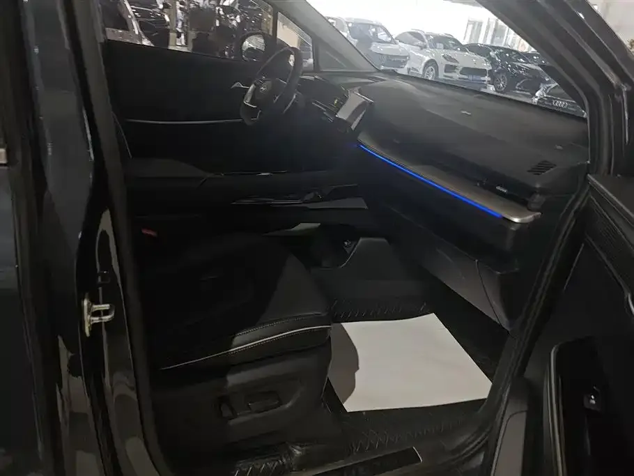Hyundai Custo — фото 10