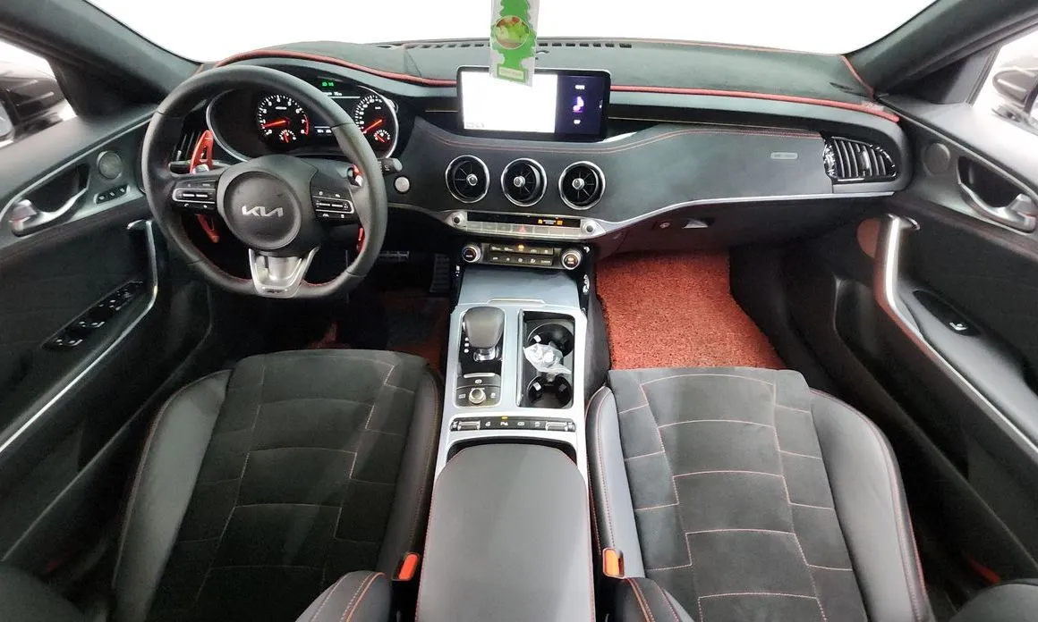Kia Stinger 2023 из KR, фото 7