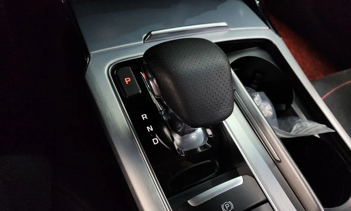 Kia Stinger 2023 из KR, фото 2
