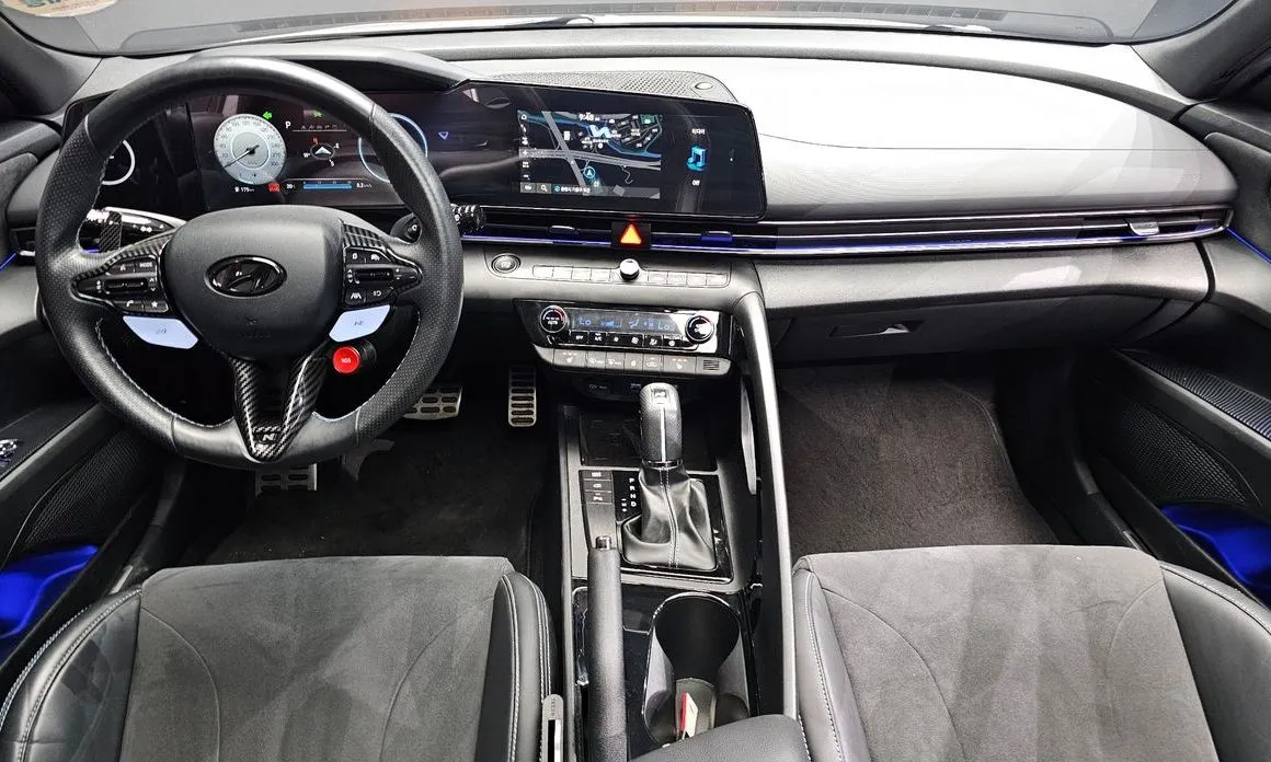 Hyundai AVANTE 2023 из KR, фото 9