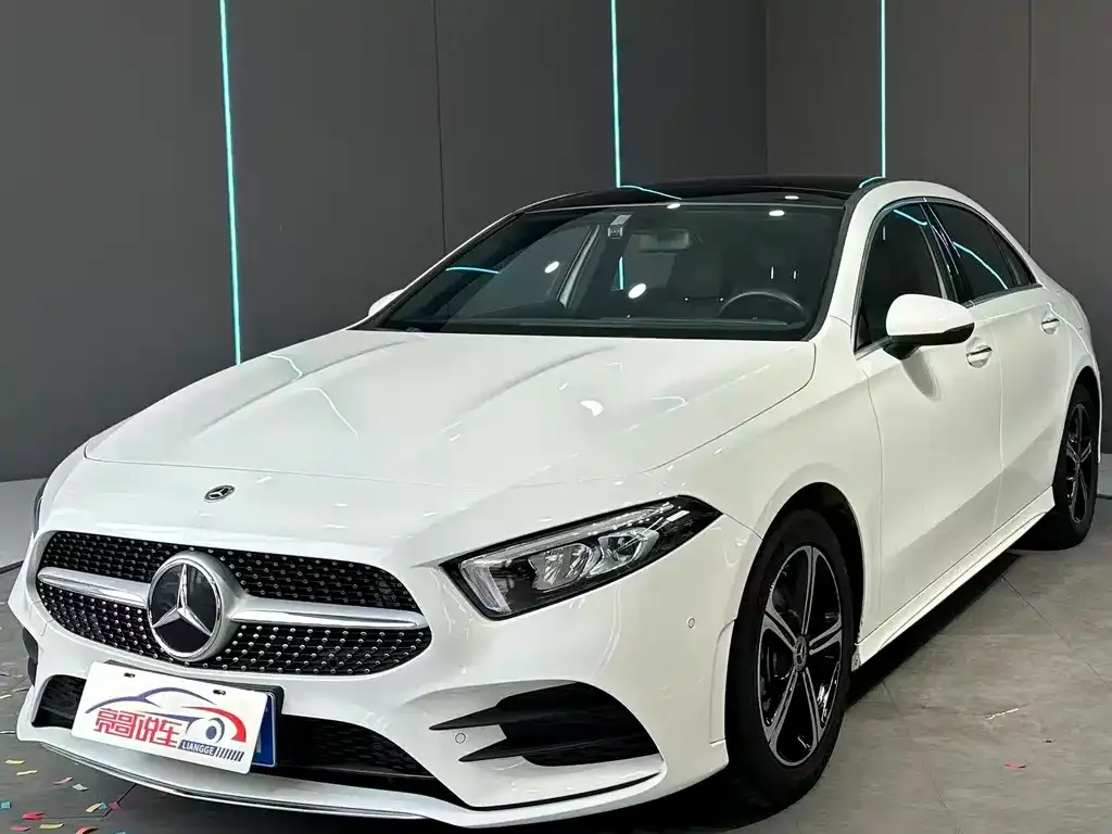Mercedes-Benz A-Class — фото 1
