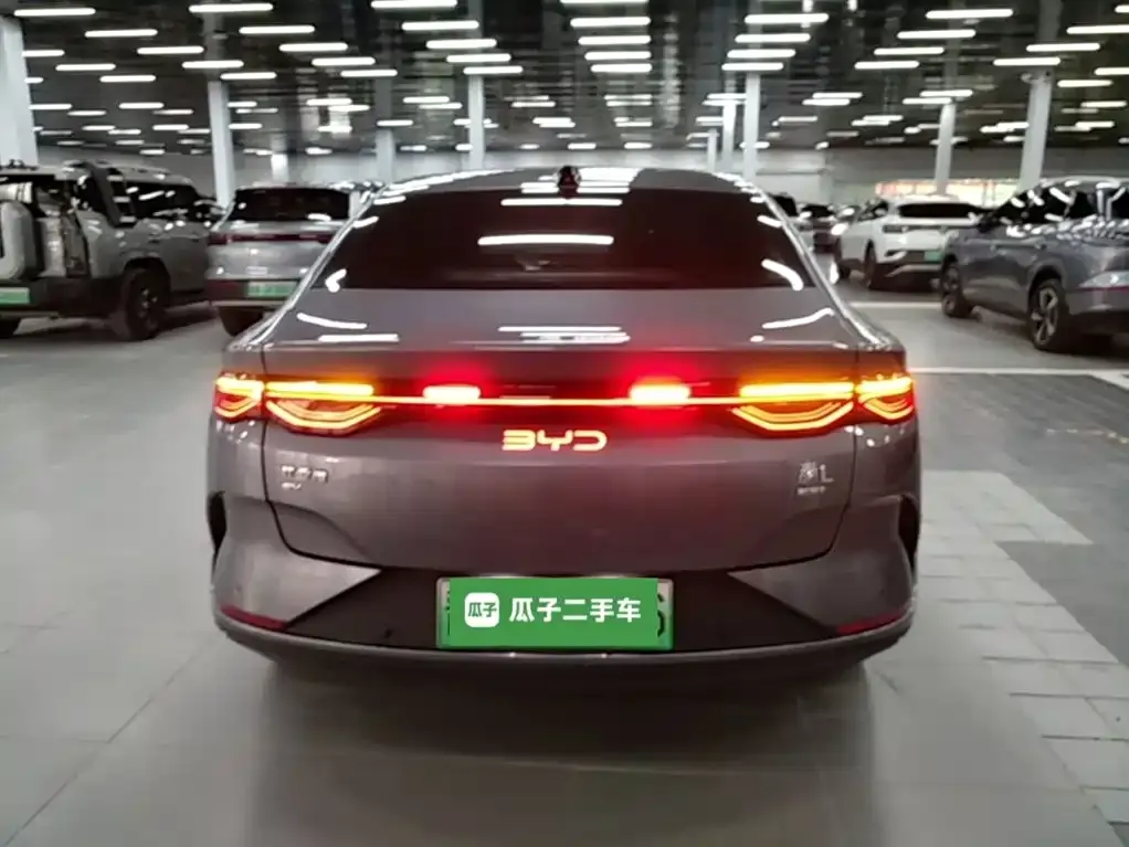 BYD Qin L — фото 7