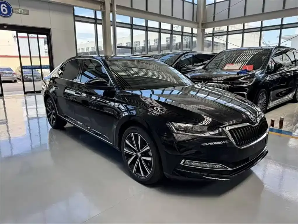 Skoda Superb 2026 из CN, фото 9