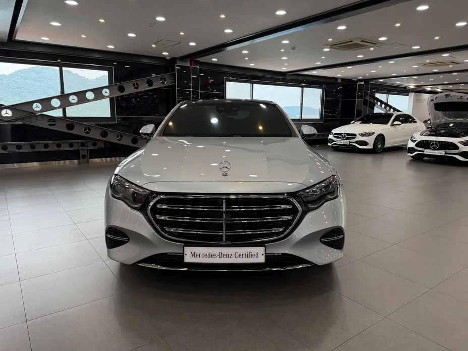 Mercedes-Benz E-Class 2024 из KR, фото 9